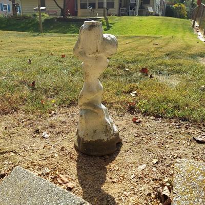 Cement Statue (Y-BBL)