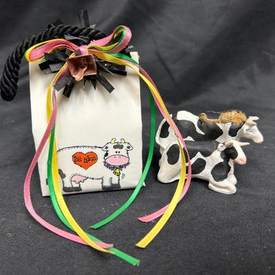 Pair of Cow Themed Figurine Decor Hanging Ornament and Small Music Box