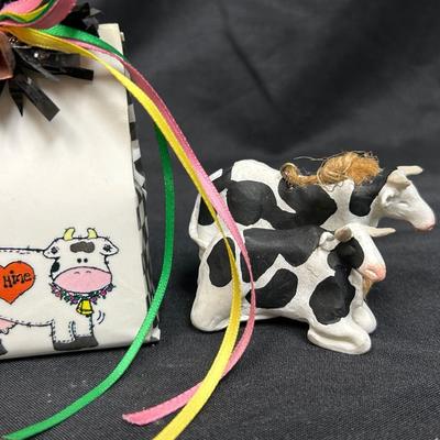 Pair of Cow Themed Figurine Decor Hanging Ornament and Small Music Box