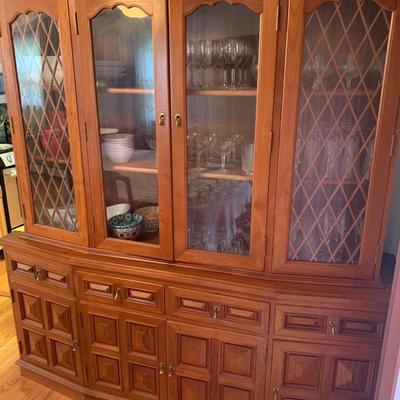 Asian Style Dining Room China Cabinet