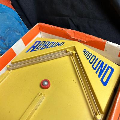 Vintage Rebound Two Cushion Tabletop Game from Ideal