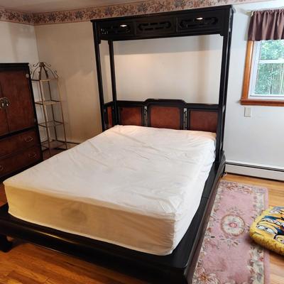 Queen Size Platform Bed with Simmons Beautyrest  Mattress