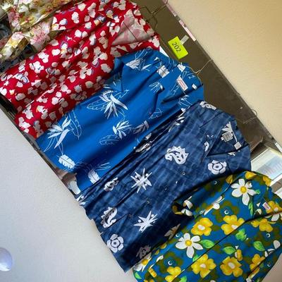 5 Hawaiian Print Tops