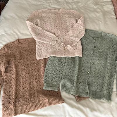 UB1197 Set of 3 Vintage Handmade Wool Sweaters/ Cardigan