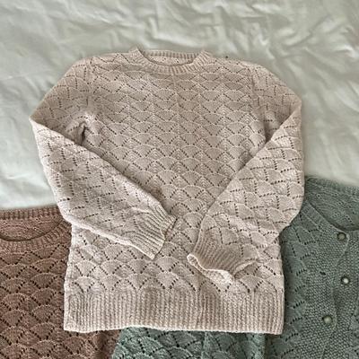 UB1197 Set of 3 Vintage Handmade Wool Sweaters/ Cardigan