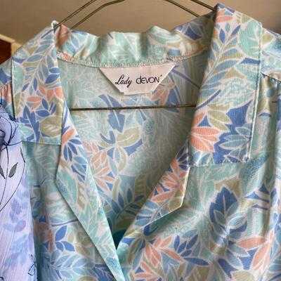 4 Floral Print tops