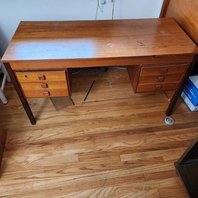 Mid Century MCM Teak Office Desk 53x23 Kneehole 20