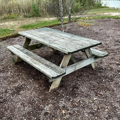 O-1242 Outdoor Wooden Picnic Table