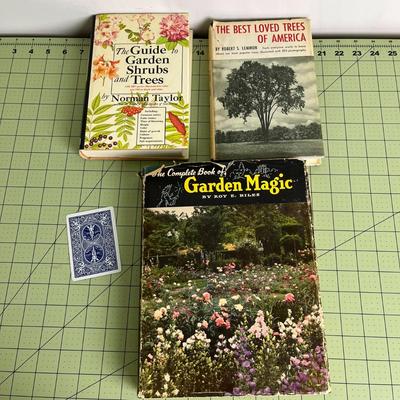 Garden Based 3 Book Sets