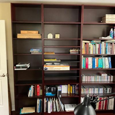 DO1287 Large Mahogany Stained Wooden Bookshelf with Extension (center unit)