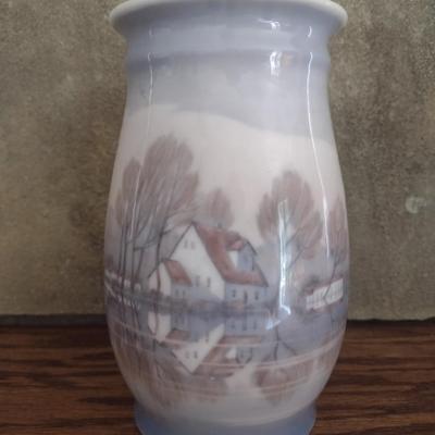 Vintage Dahl Jensen 146/301 Ceramic Vase Farm Lake Marked SKC