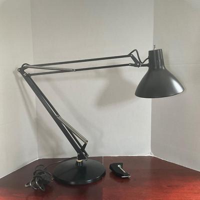 DO1315 Vintage LUXO Adjustable Lamp with Weighted Base and Edge Mount Bracket