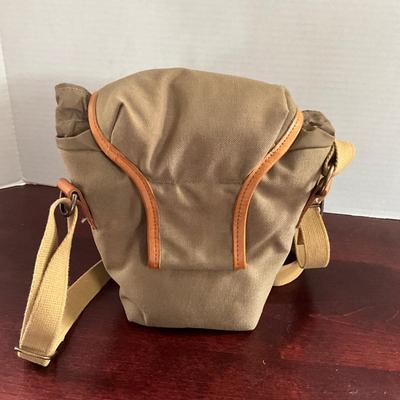 DO1342 Vintage Leather and Canvas Single Camera Bag with Drawstring
