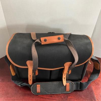 DO1343 Black Canvas and Leather Camera Bag
