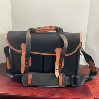 DO1343 Black Canvas and Leather Camera Bag