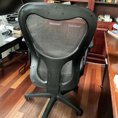 DO1345 The Raynor Group Tempur-pedic Black Office Chair