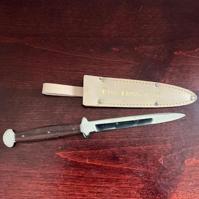 DO1346 Lot of Flash Lights , Throw Knife , Digital Compass