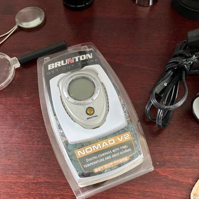 DO1346 Lot of Flash Lights , Throw Knife , Digital Compass