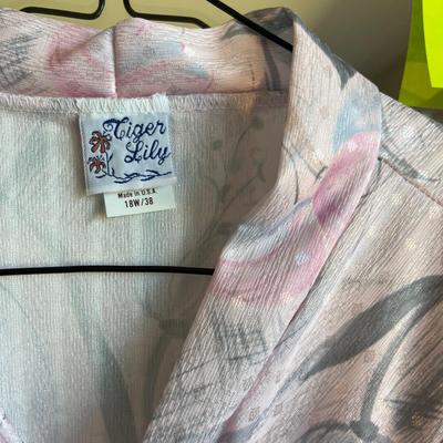 5 vintage tops