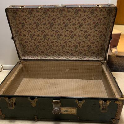 Mendel Drucker Trunk 