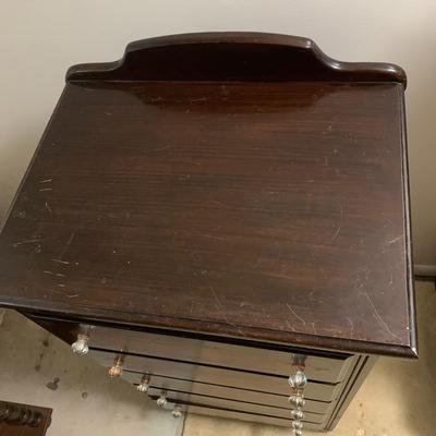 Antique 5-Drawer Dresser