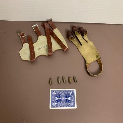 Leather Archery Shooting Glove and For-Arm Protector