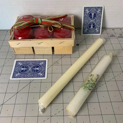Decorative Candle Bundle