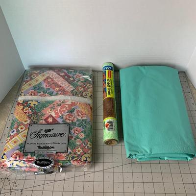 Tablecloth and Shelf Liner
