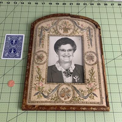 Vintage Stitched Photo Frame
