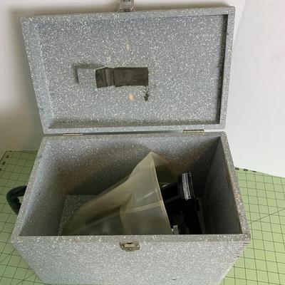 Wolfe Wetzlar NR 28766 Microscope with Case