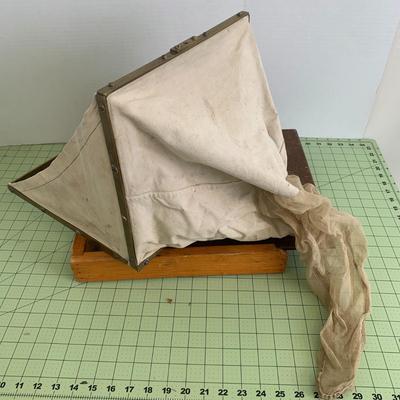 Vintage Foldable Canvas with Box