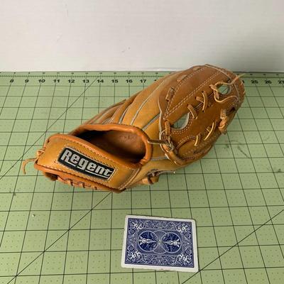 Regent Baseball Glove