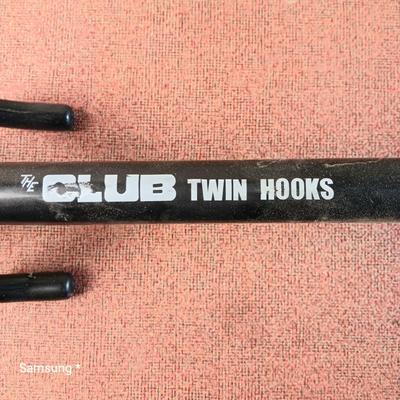 The Club - Twin Hooks