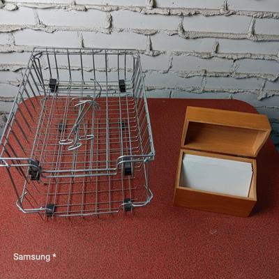 Wire Desk Organizer and Recipe Box