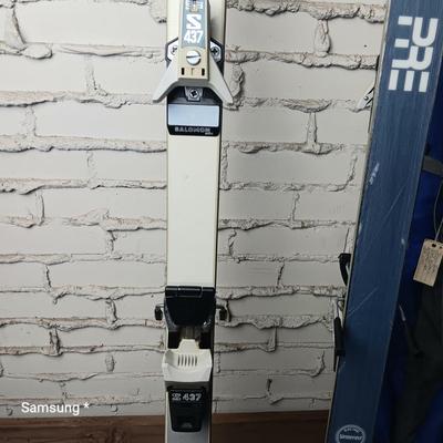 PRE-1200 Special Edition Skis with Bindings and Blue Travel Bag
