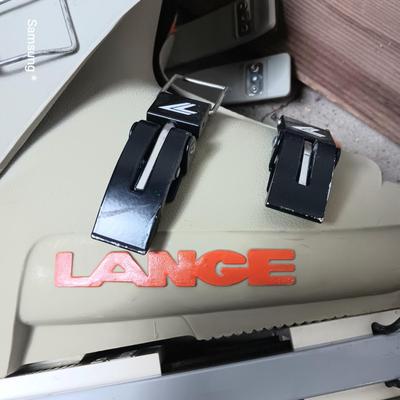 Lange Ski Boots