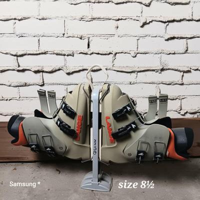 Lange Ski Boots