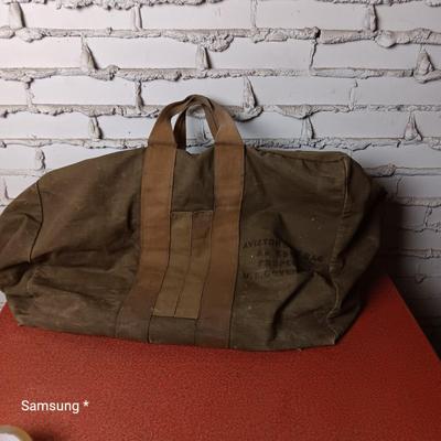 Green Aviator's Kit Bag