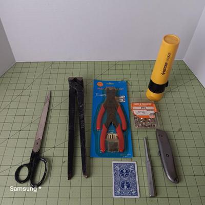 Halogen Light Tool Assortment