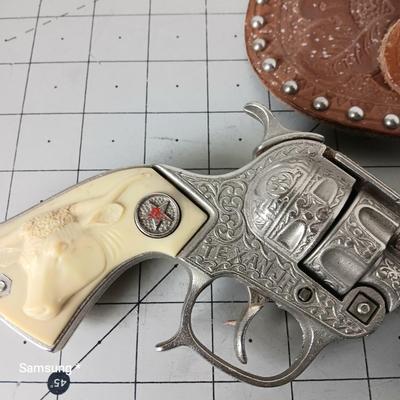 Vintage Toy Revolver and Case