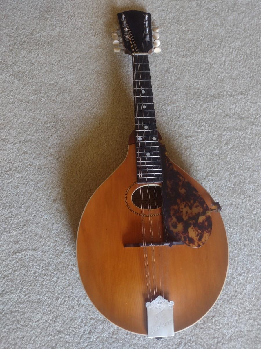Antique Gibson A Model Mandolin Premium Condition Serial Number 11079 with Original Carry Case