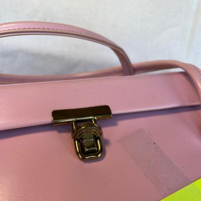 Gorgeous pink box purse