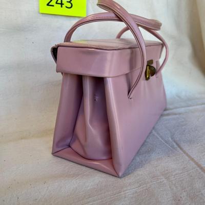 Gorgeous pink box purse
