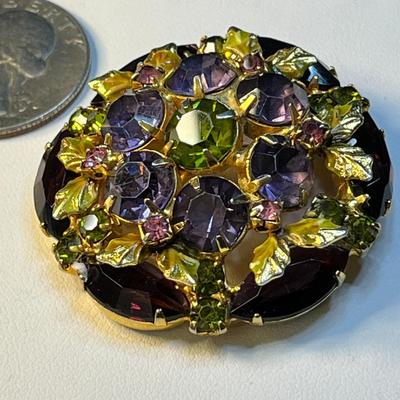 BEAUTIFUL PURPLE, GREEN RHINESTONE BROOCH WITH GOLD TONE LEAVES
