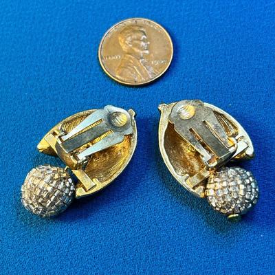 UNUSUAL VINTAGE DANGLY BEAD AND RHINESTONE POD MOTIF EARRINGS