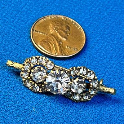 VICTORIAN RHINESTONE DOUBLE CIRCLE PIN NICE DETAIL
