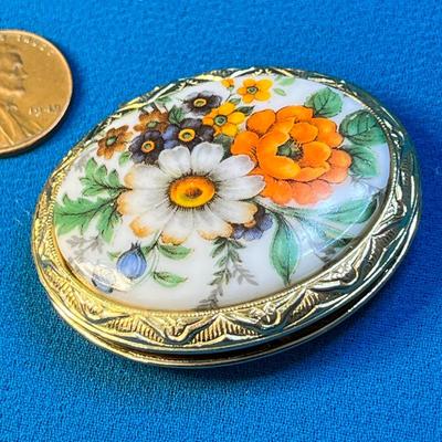 FLORAL CERAMIC LIDDED HINGED PILL BOX