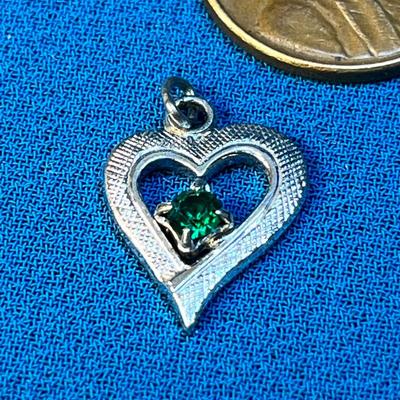STERLING HEART WITH GREEN PRONG SET RHINESTONE NECKLACE PENDANT