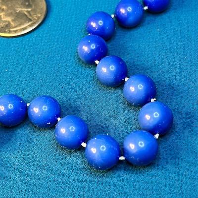 ELECTRIC BLUE BEAD NECKLACE