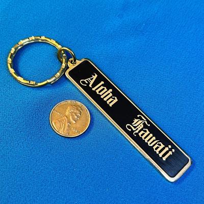 FANCY BLACK & GOLD â€œALOHA HAWAIIâ€ KEY CHAIN FOB